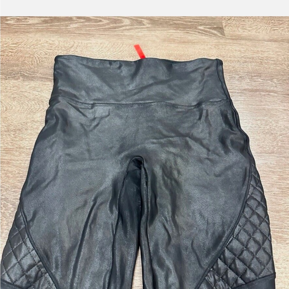 NEW | Spanx Leggings Black Quilted Faux Leather